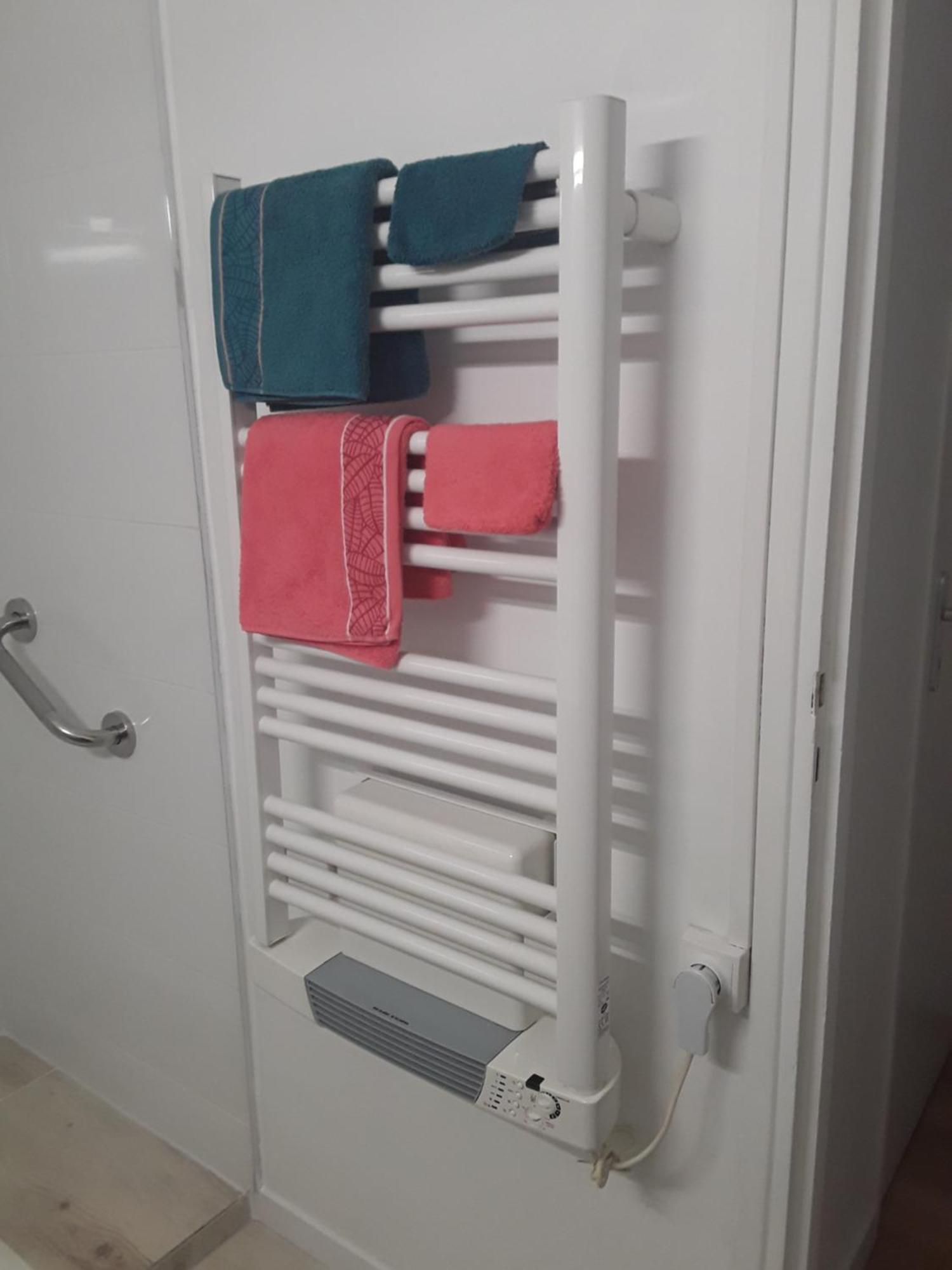 Le Cypres - Appartement Ideal Pour Vos Vacances Ou Vos Deplacements Professionnels A Béziers Exterior foto